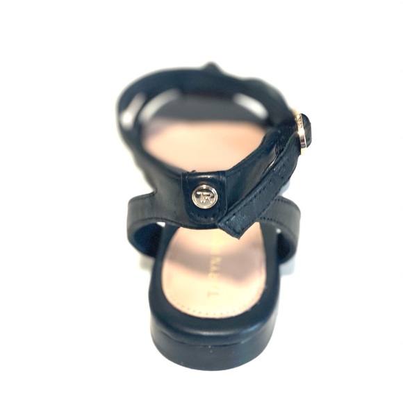 Taryn Rose Vivian Nappa Sandals - Picture 3 of 11